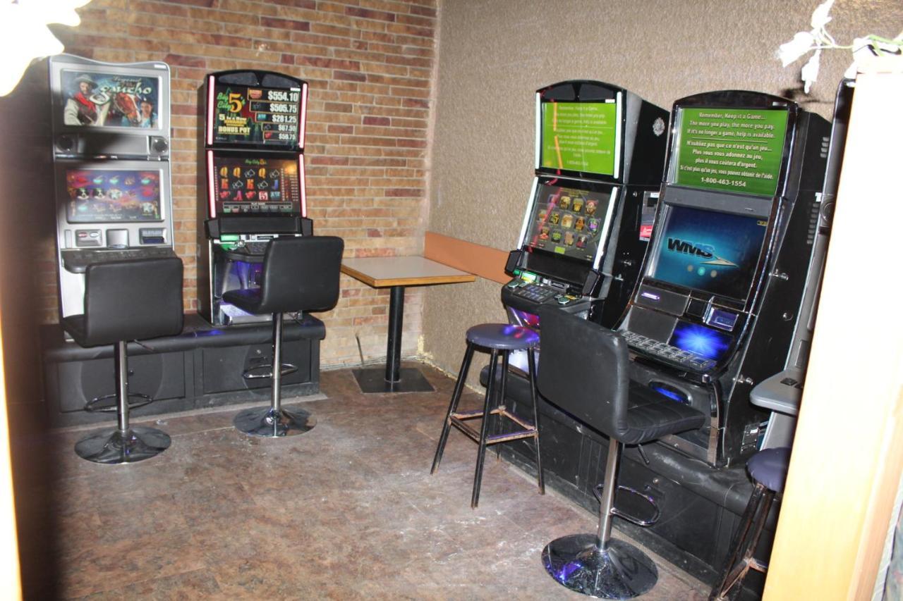 Valley Motor Lodge Minnedosa Ngoại thất bức ảnh